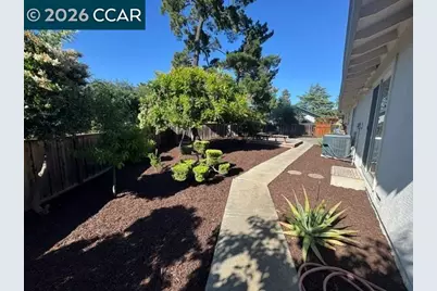 1671 Dugan Ct, Concord, CA 94521 - Photo 9