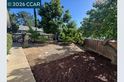 1671 Dugan Ct, Concord, CA 94521 - Photo 13