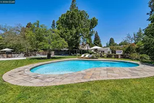 2941 Roundhill Rd, Alamo, CA 94507 - Photo 77