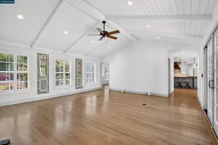 275 Deerfield Dr, Moraga, CA 94556 - Photo 21