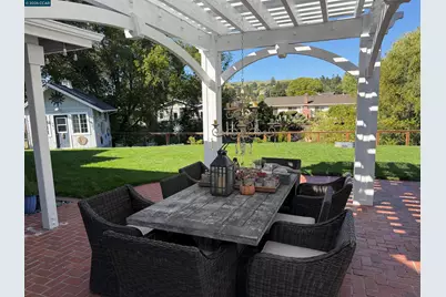 275 Deerfield Dr, Moraga, CA 94556 - Photo 7