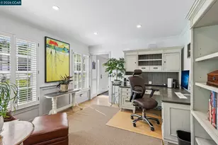 275 Deerfield Dr, Moraga, CA 94556 - Photo 23