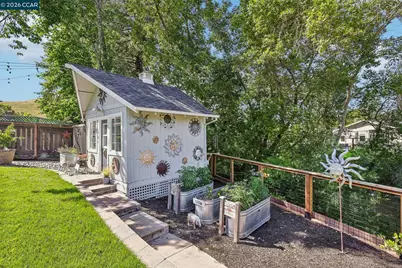 275 Deerfield Dr, Moraga, CA 94556 - Photo 55