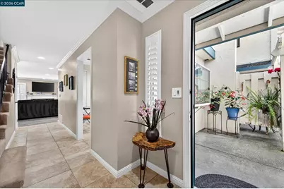 1892 London Dr, Benicia, CA 94510 - Photo 3
