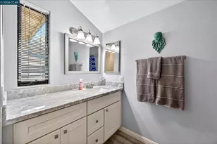 1892 London Dr, Benicia, CA 94510 - Photo 21
