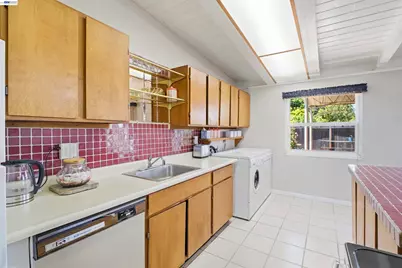 4311 Cahill St, Fremont, CA 94538 - Photo 9