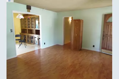 8155 Elgin Ln, Dublin, CA 94568 - Photo 3