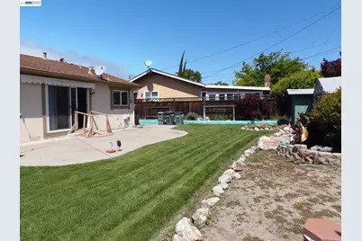 8155 Elgin Ln, Dublin, CA 94568 - Photo 31