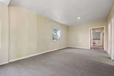941 Burkett Ave, Stockton, CA 95205 - Photo 31