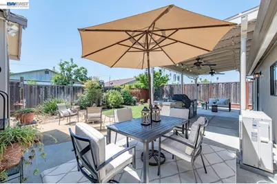 42657 Newport Dr, Fremont, CA 94538 - Photo 29