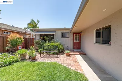 42657 Newport Dr, Fremont, CA 94538 - Photo 3