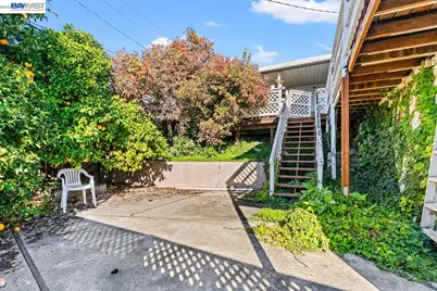 674 Gleneagle Ave, Hayward, CA 94544 - Photo 17