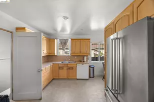 1836 99th Ave, Oakland, CA 94603 - Photo 11