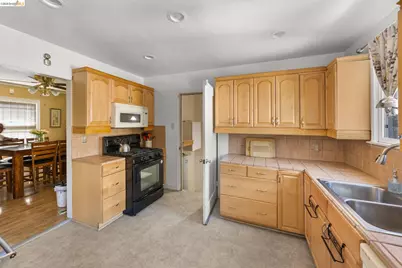 1836 99th Avenue, Oakland, CA 94603 - Photo 13