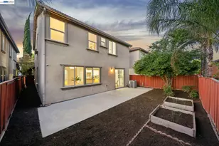 300 American Farms Ave, Lathrop, CA 95330 - Photo 45