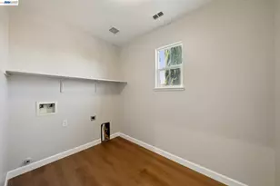 300 American Farms Ave, Lathrop, CA 95330 - Photo 43