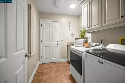 115 Moraga Way, Orinda, CA 94563 - Photo 11