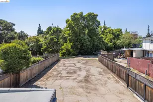 3435 Dimond Ave, Oakland, CA 94602 - Photo 5
