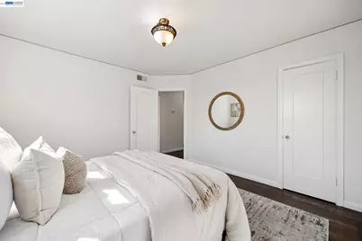 3039 Kansas St, Oakland, CA 94602 - Photo 23
