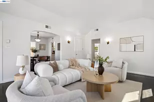 3039 Kansas St, Oakland, CA 94602 - Photo 9