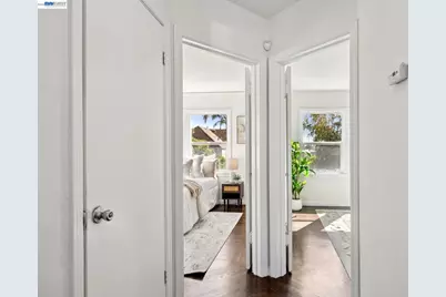 3039 Kansas St, Oakland, CA 94602 - Photo 19