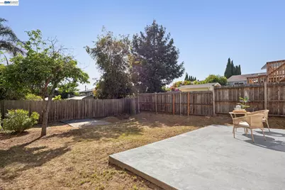 3039 Kansas St, Oakland, CA 94602 - Photo 43