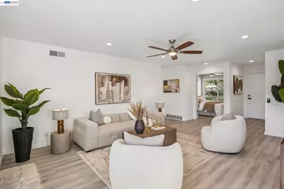 37825 Goldenrod Dr, Newark, CA 94560 - Photo 9