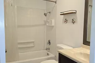 6933 Kermit Ln, Stockton, CA 95207 - Photo 9