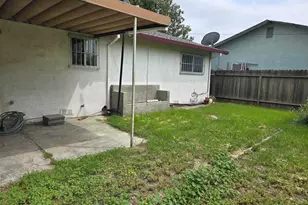 6933 Kermit Ln, Stockton, CA 95207 - Photo 3