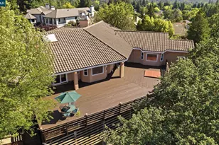 2426 Heritage Oaks Dr, Alamo, CA 94507 - Photo 33