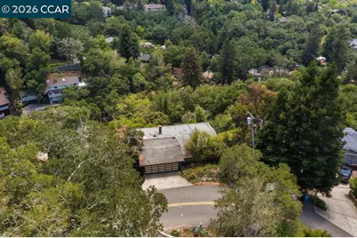 126 La Espiral, Orinda, CA 94563 - Photo 41