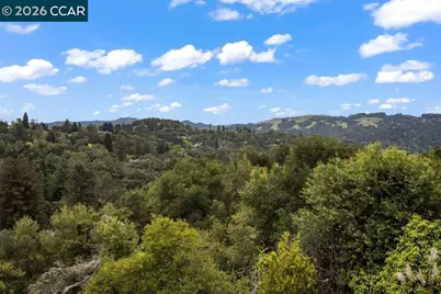 126 La Espiral, Orinda, CA 94563 - Photo 11