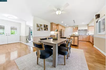 5181 Greenmeadow Dr, Concord, CA 94521 - Photo 27
