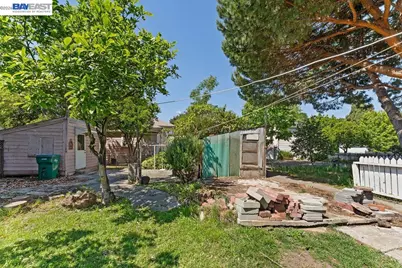 1086 Delano St, San Lorenzo, CA 94580 - Photo 43