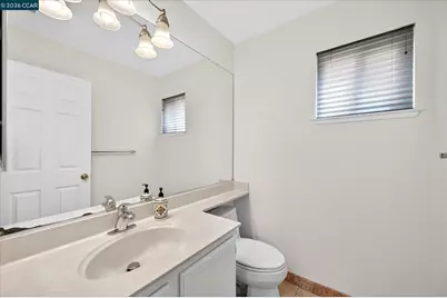 1026 Burnham Dr, Pittsburg, CA 94565 - Photo 9