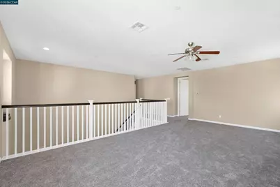 2138 Yellow Rose Cir, Fairfield, CA 94534 - Photo 35