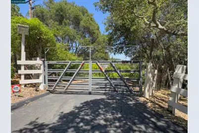 84 Quail Ln, Martinez, CA 94553 - Photo 49