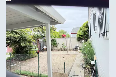 1267 101st Ave, Oakland, CA 94603 - Photo 5