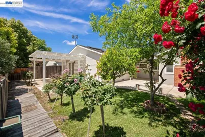 479 Mission Dr, Pleasanton, CA 94566 - Photo 37