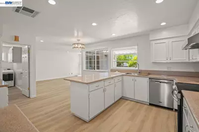 479 Mission Dr, Pleasanton, CA 94566 - Photo 9