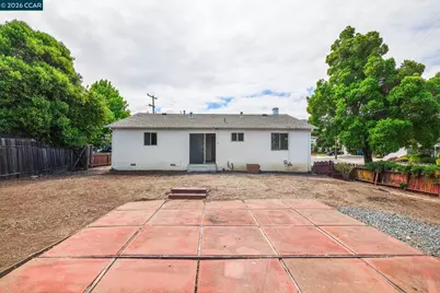 5501 Colorado Dr, Concord, CA 94521 - Photo 15