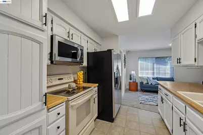 577 Jonathan Way, Union City, CA 94587 - Photo 7