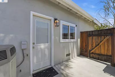 6093 Blacklock Ct, San Jose, CA 95123 - Photo 41