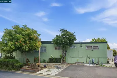 22 Bayberry, Vallejo, CA 95489 - Photo 3