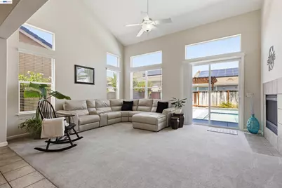 6845 New Melones Cir, Discovery Bay, CA 94505 - Photo 21