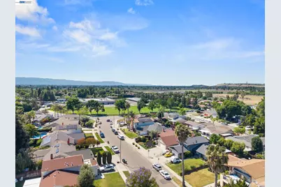 339 Avenida Nogales, San Jose, CA 95123 - Photo 47