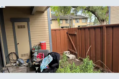 6043 Joaquin Murieta Ave #D, Newark, CA 94560 - Photo 11