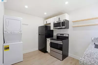 114 C St, Tracy, CA 95376 - Photo 31