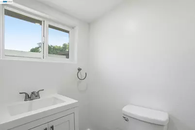 114 C St, Tracy, CA 95376 - Photo 25