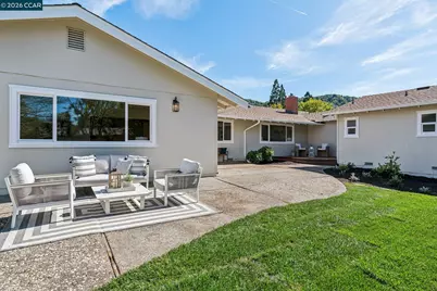 152 Tharp Dr, Moraga, CA 94556 - Photo 31